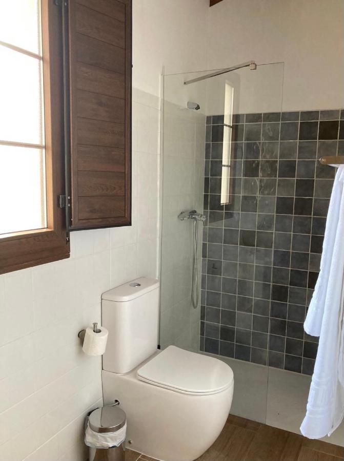 Apartamentos La Presa El Molin Onís المظهر الخارجي الصورة