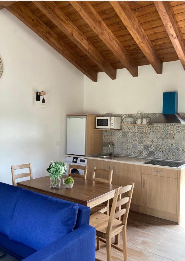 Apartamentos La Presa El Molin Onís المظهر الخارجي الصورة