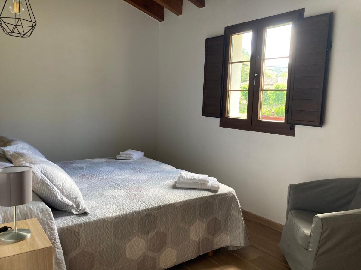 Apartamentos La Presa El Molin Onís المظهر الخارجي الصورة