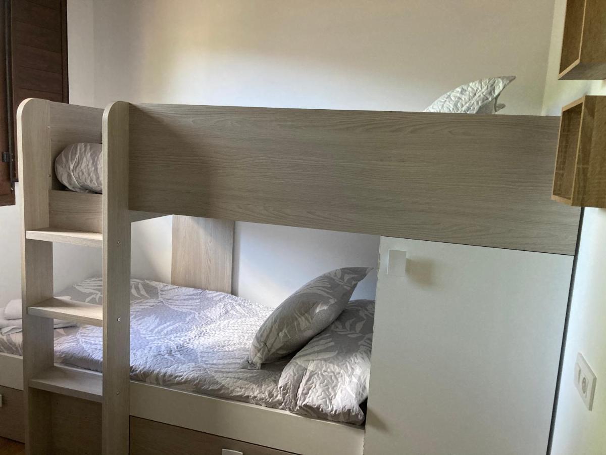 Apartamentos La Presa El Molin Onís المظهر الخارجي الصورة